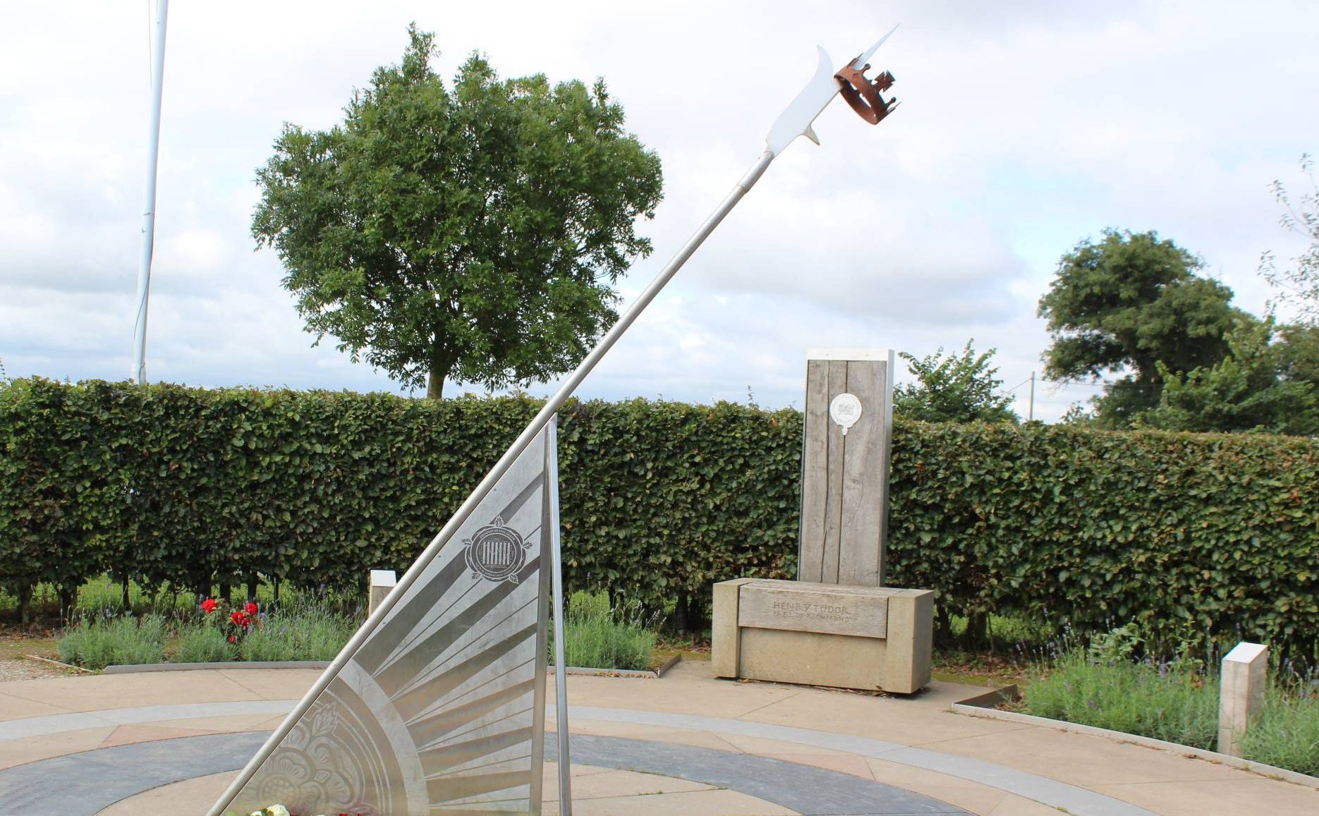 Sun dial at Bosworth Battlefield Heritage Centre